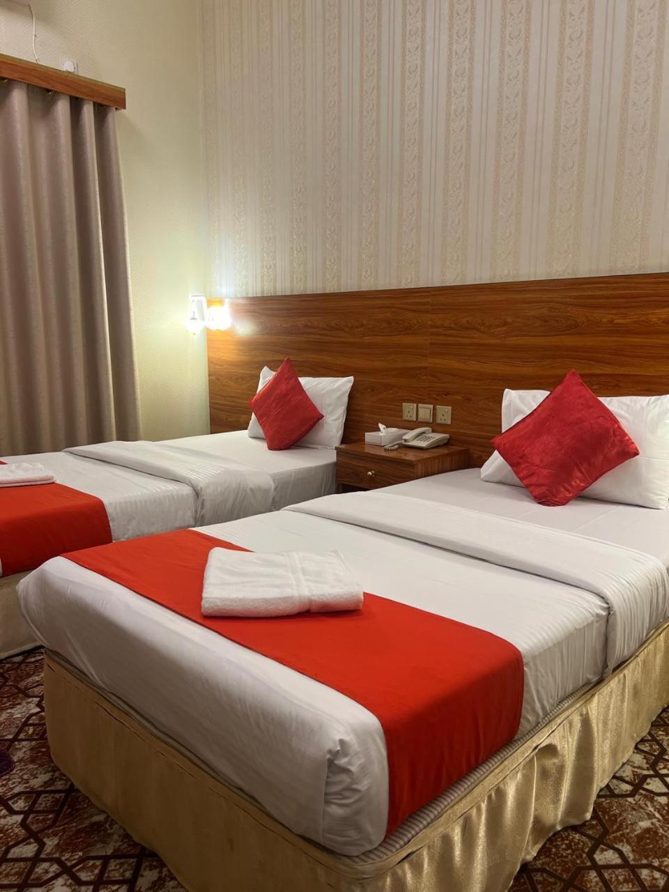 Parasol Hotel Dubai Eksteriør billede